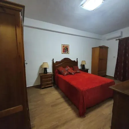 Calle Becquer Apartment